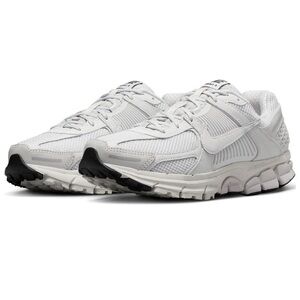 Nike Zoom Vomero 5 Sp Sneakers in Vast Grey, Black & Sail (Women’s size 8.5)